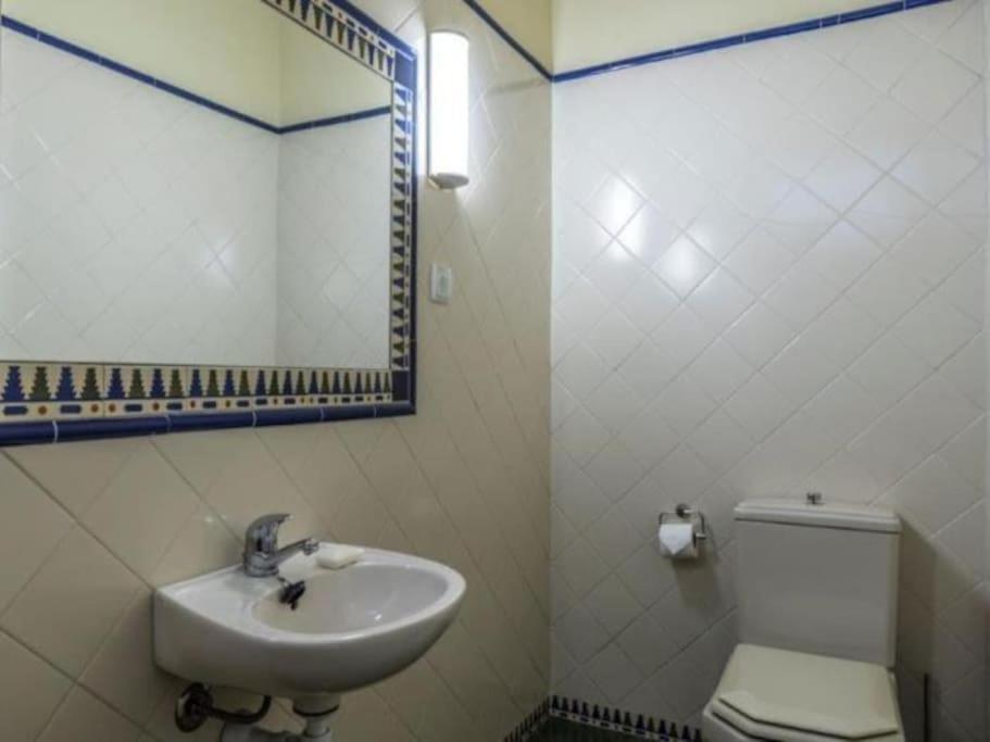 Villa Senhorial - Palace XIX & Privacy & Beach & Albufeira Old Town Luaran gambar