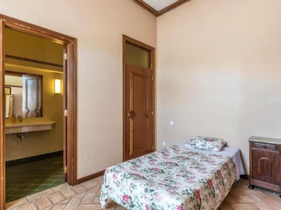 Villa Senhorial - Palace XIX & Privacy & Beach & Albufeira Old Town Luaran gambar